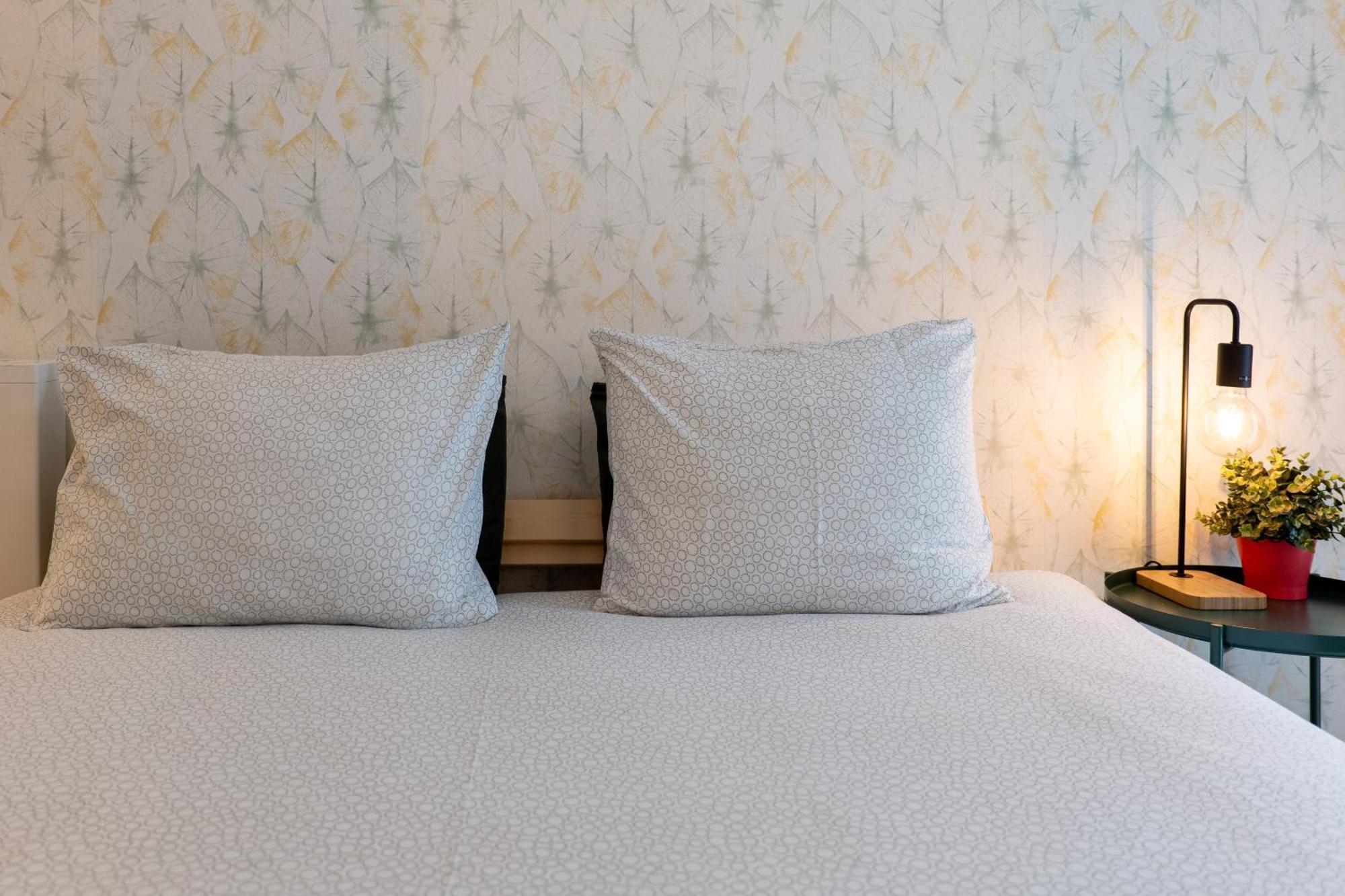 Renovated Feb25 Clerigos Cozy Balcony With Self Check In Lejlighed Porto Eksteriør billede